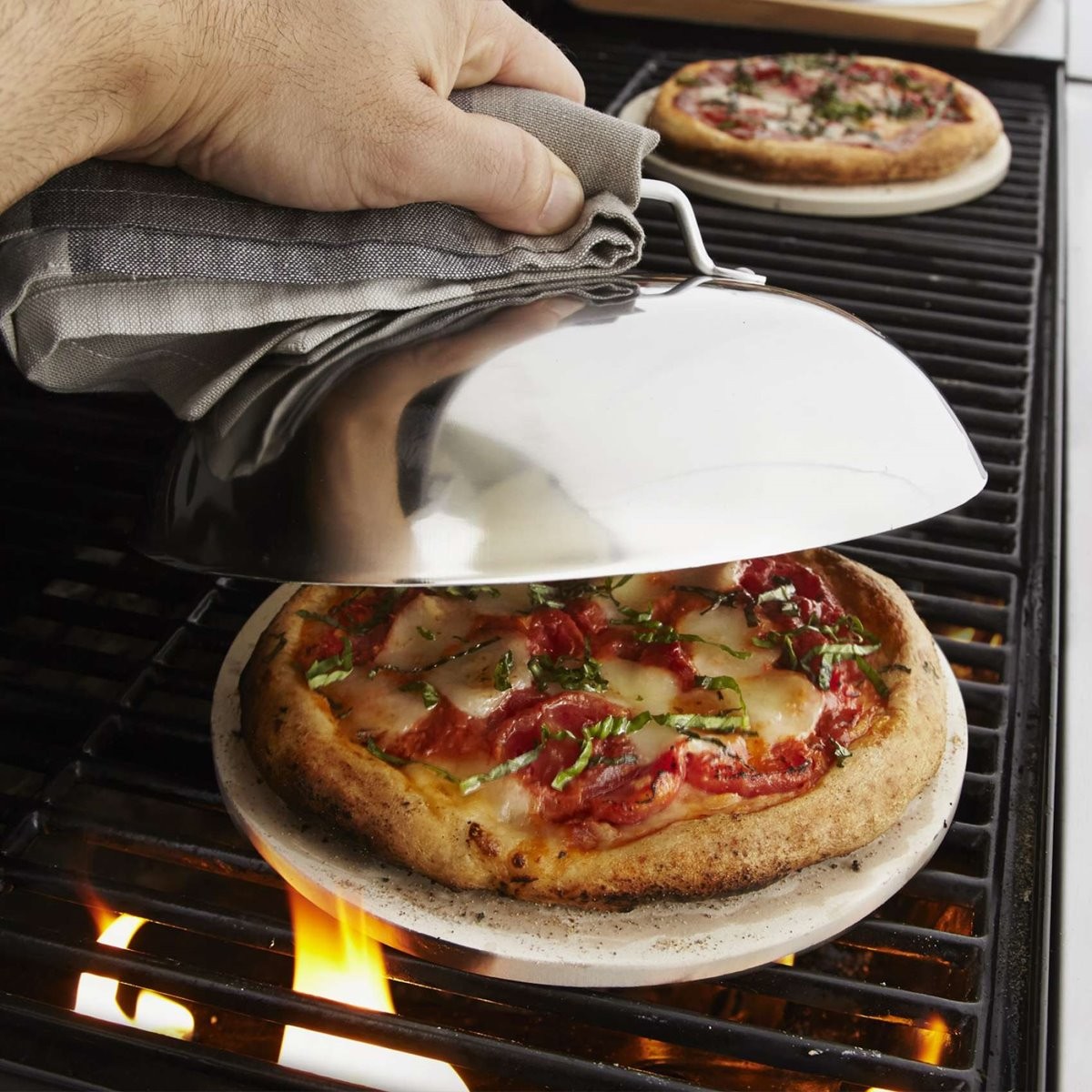 ミニピザ グリルセット ピザストーン蓋付 Sur La Table Mini Pizza Grilling Set ２セット : 1006269 :  akt8 - 通販 - Yahoo!ショッピング