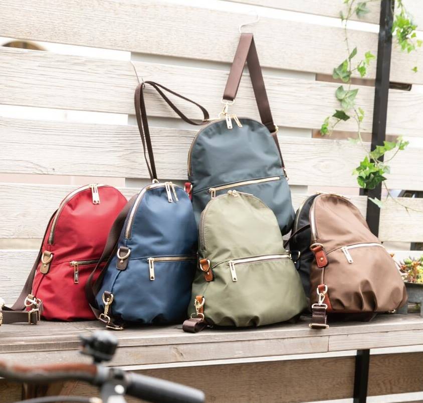 【美品】45R コーティングウェザー リュック バックパック カーキ 大容量 クーラーバックパックハイカー（リュックサック） | MaveRick