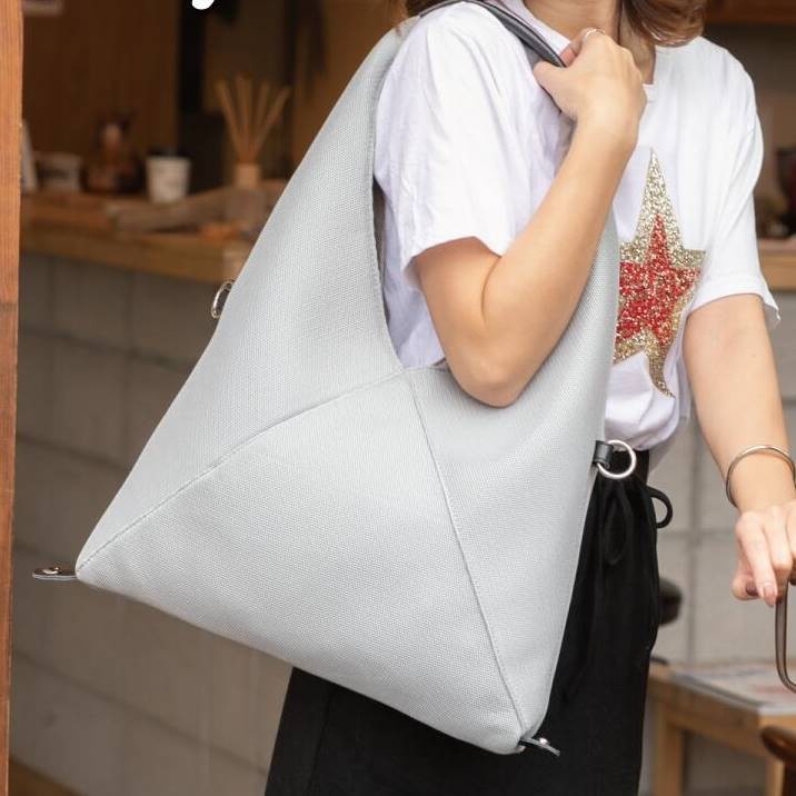トートバッグ ショルダーバッグ メッシュ柄 三角バッグ 2way