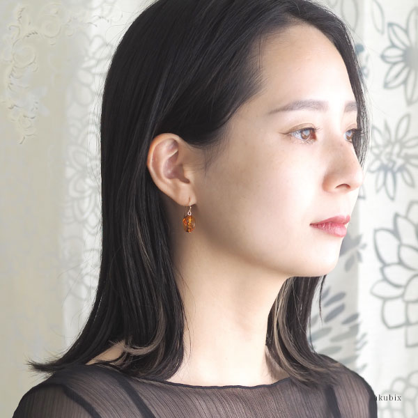 ピアス イヤリング 天然琥珀 ティーゴールドアンバー こはく