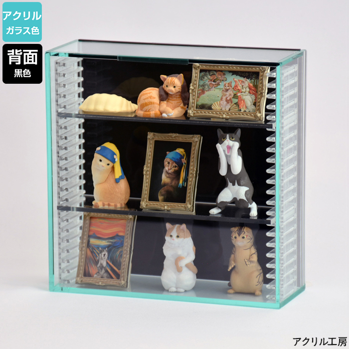 値下げ交渉歓迎！】ライトアップできるアクリル飾り棚 落下防止