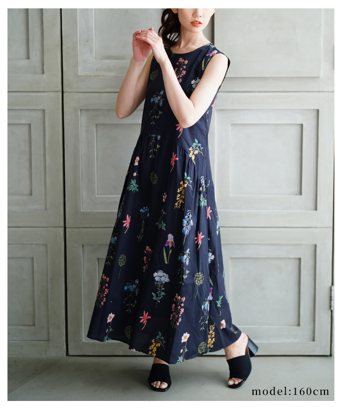 美品●DOLCE&GABBANA 花柄 ノースリーブ ワンピース M相当 黒 ドンドン見直し】極美品☆正規品 ドルチェ＆ガッバーナ L53D09