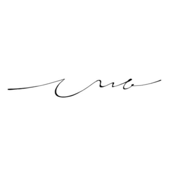 アンジー logo