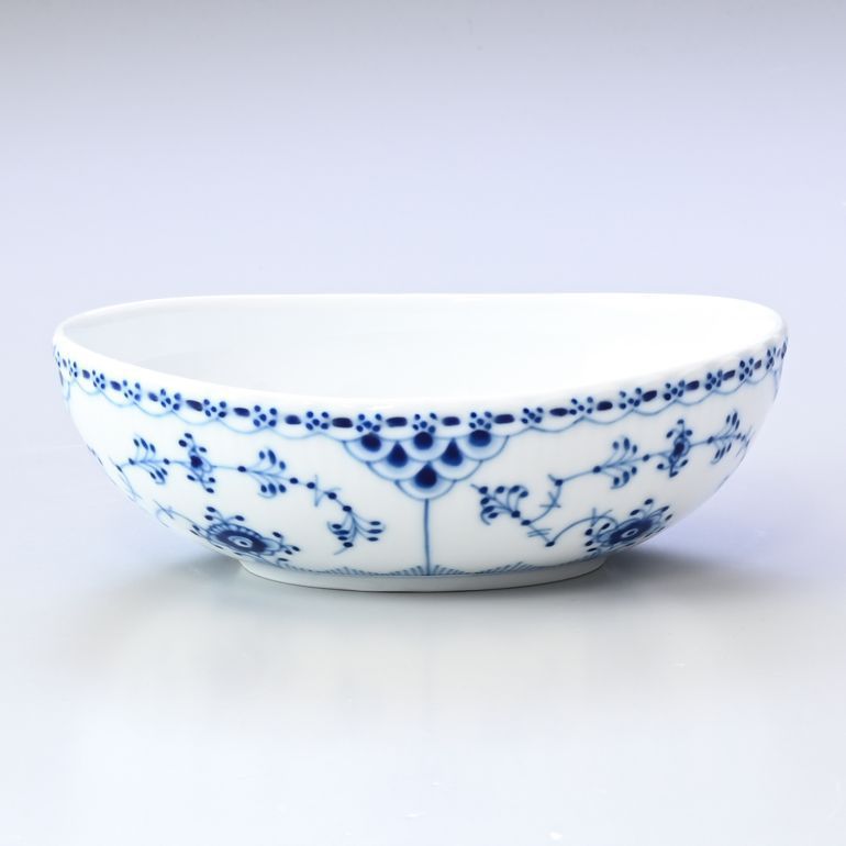 ロイヤルコペンハーゲン ブルーフルーテッド ハーフレース オーバル