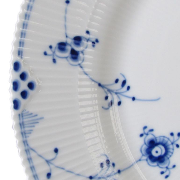 ロイヤルコペンハーゲン
ブルーパルメッテ フォトフレーム ROYAL COPENHAGEN ロイヤルコペンハーゲン ブルーフルーテッド