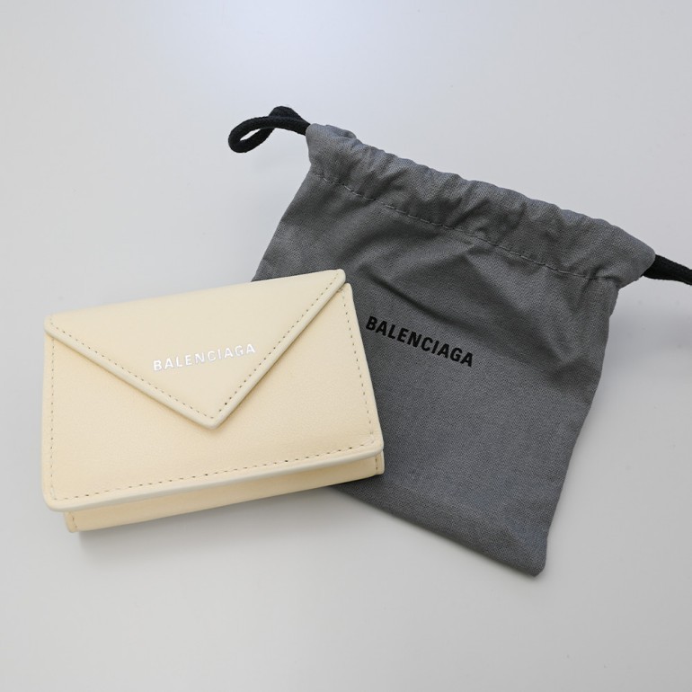 BALENCIAGA バレンシアガ 三つ折り財布 レディース ミニ財布
