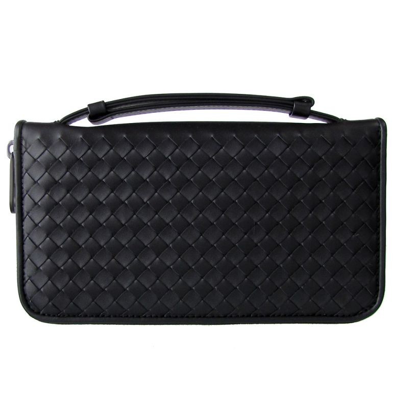 BOTTEGA VENETA（ボッテガ・ヴェネタ） 長財布 トラベルウォレット