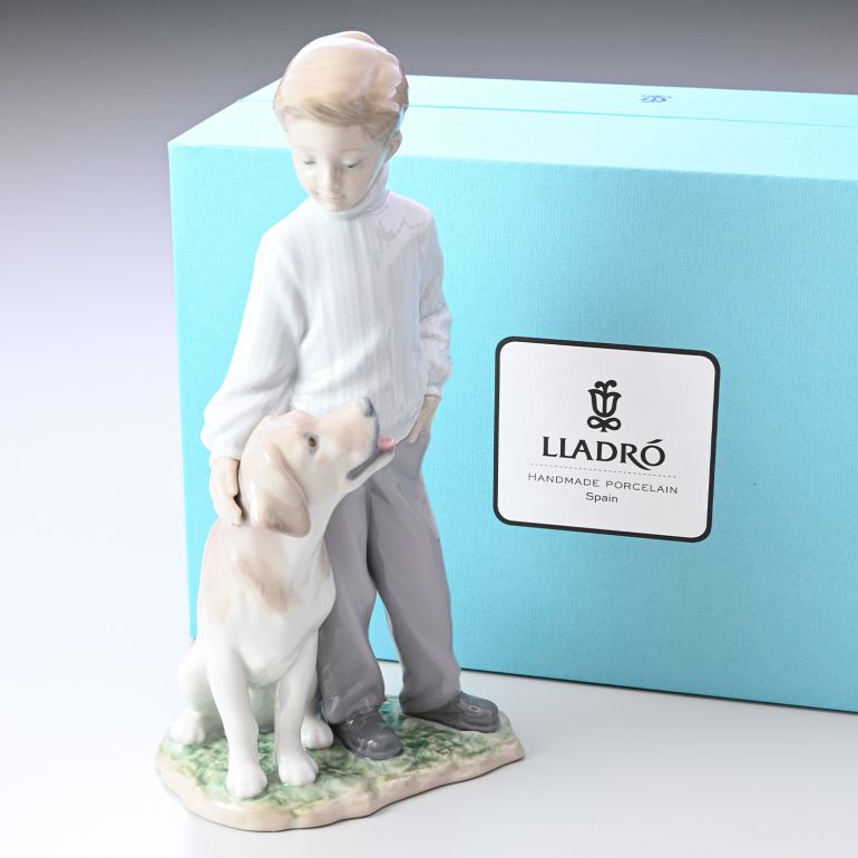 リヤドロ 僕の親友 フィギュア 人形 男の子 犬 LLADRO リアドロ フィギュリン 01006902 インテリア オブジェ 置物