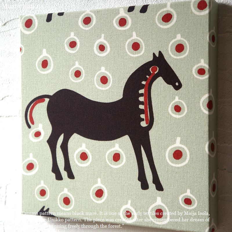 marimekko ムスタタンマ Mustatamma ブランケット marimekko ムスタタンマ Mustatamma ブランケット