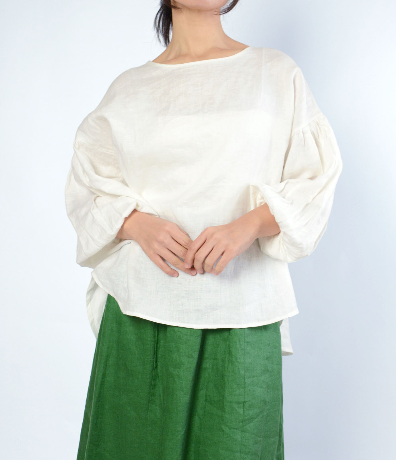 【新作 New】リネン バルーンスリーブ ブラウス 長袖 | パフスリーブ カットソー ナチュラル 大人服 |  | 18