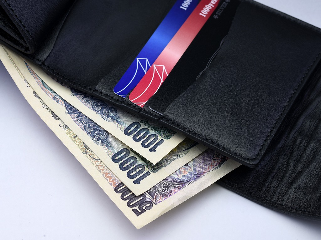 【即納品】ミニトラッカーウォレット シルバー 3層 ハンドメイド ミニトラッカーウォレットキャメルカラー | STETCH HANDMADE STORE