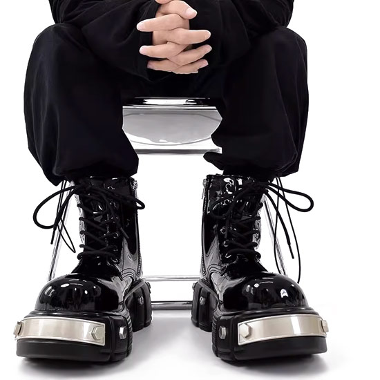 厚底ブーツ メンズ エナメルブーツ 本革 レザーブーツ V系 ブーツ