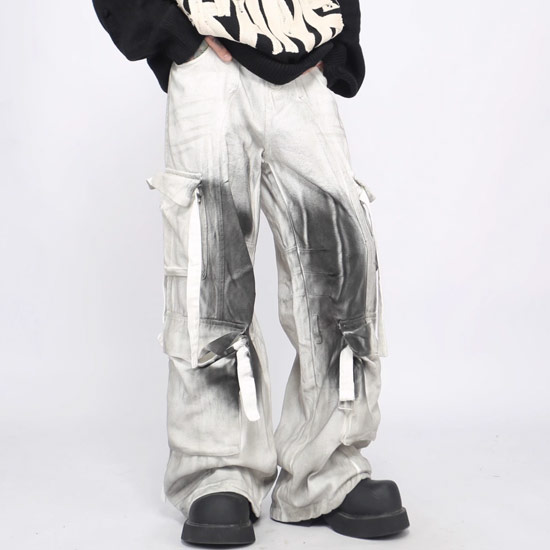 ホワイト カーゴパンツ ペイント加工 ホワイト カーゴパンツ ペイント加工 ホワイト カーゴパンツ ペイント