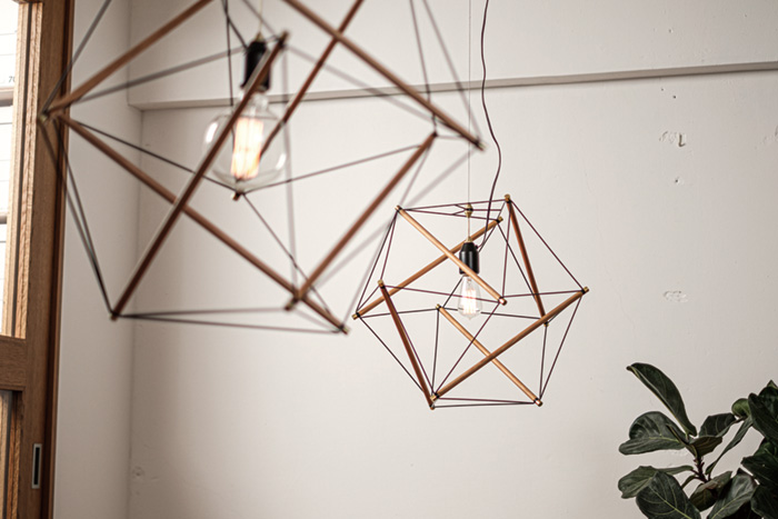 エル・コミューン　アンパサンドファクトリー TENSEGRITY FLOOR LIGHT LARGE WH フロアライト コンセント・中間スイッチ付き ホワイト ランプ別売り　AMP-L052_4