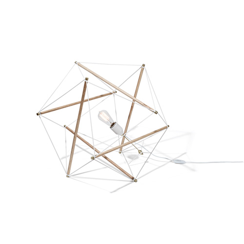 エル・コミューン　アンパサンドファクトリー TENSEGRITY FLOOR LIGHT LARGE WH フロアライト コンセント・中間スイッチ付き ホワイト ランプ別売り　AMP-L052