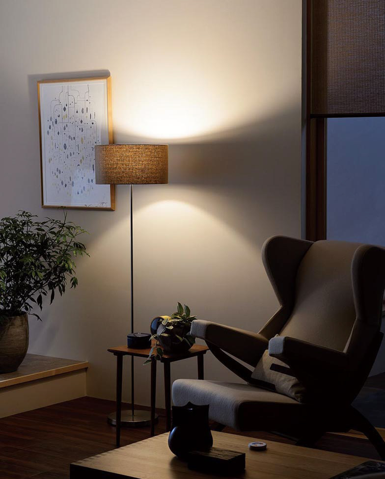 ＯＤＥＬＩＣ　フロアスタンド コード2.5m付 フットスイッチ付 高演色LED LEDランプ付 白熱灯器具100W相当 非調光 昼白色5000K チノベージュ　OT265032NR_2