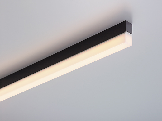 ＤＮライティング　TRIM LINE LED照明器具 TRE2‐APL 調光兼用型 スクエア型カバー 本体:黒 1500mm 電球色(3000K) 高演色型　TRE2-1500H30-BK-APL ※受注生産品 | DNライティング
