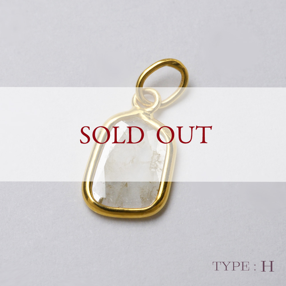 オレンジダイヤモンド入り　ネックレストップ　18金素材　ダイヤモンド刻印あり 楽天市場】☆全品ポイント2倍/11月4日20:00〜11日01:59