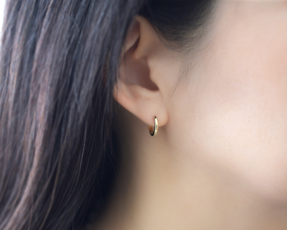 K18 フープピアス　11mm 楽天市場】K18中折れ式フープピアス(11mmフラット)(18金 18k