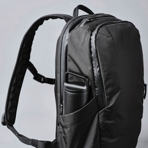 【公式】バッグパック ELEMENTS BACKPACK PRO X-Pac  26L リュック 通勤 旅行 ビジネス 撥水[ALPAKA/アルパカ] Alpaka Gear alpaka gearの画像