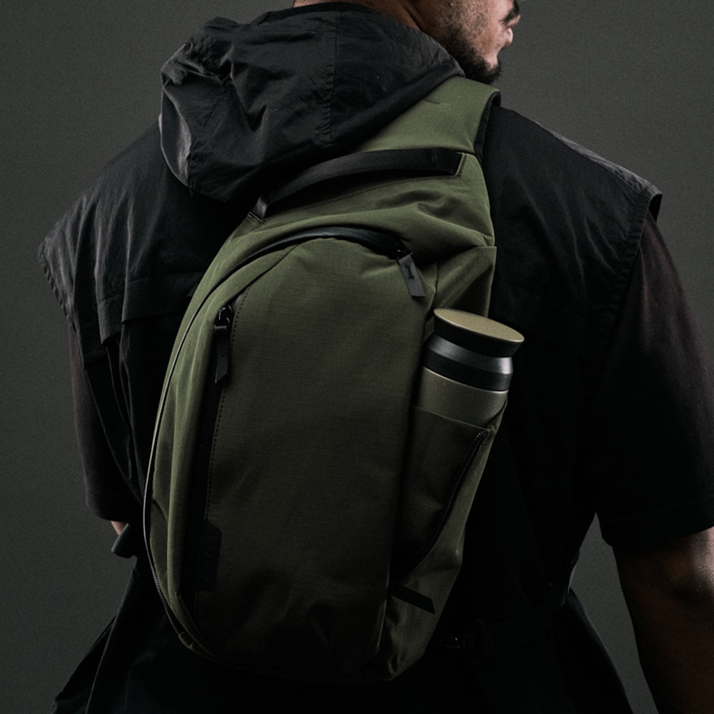 【公式】METRO CROSSBODY  左右2タイプ クロスボディバッグ スリングバッグ ショルダーバッグ 10L トラベル 旅行 ビジネス [ALPAKA/アルパカ]の画像