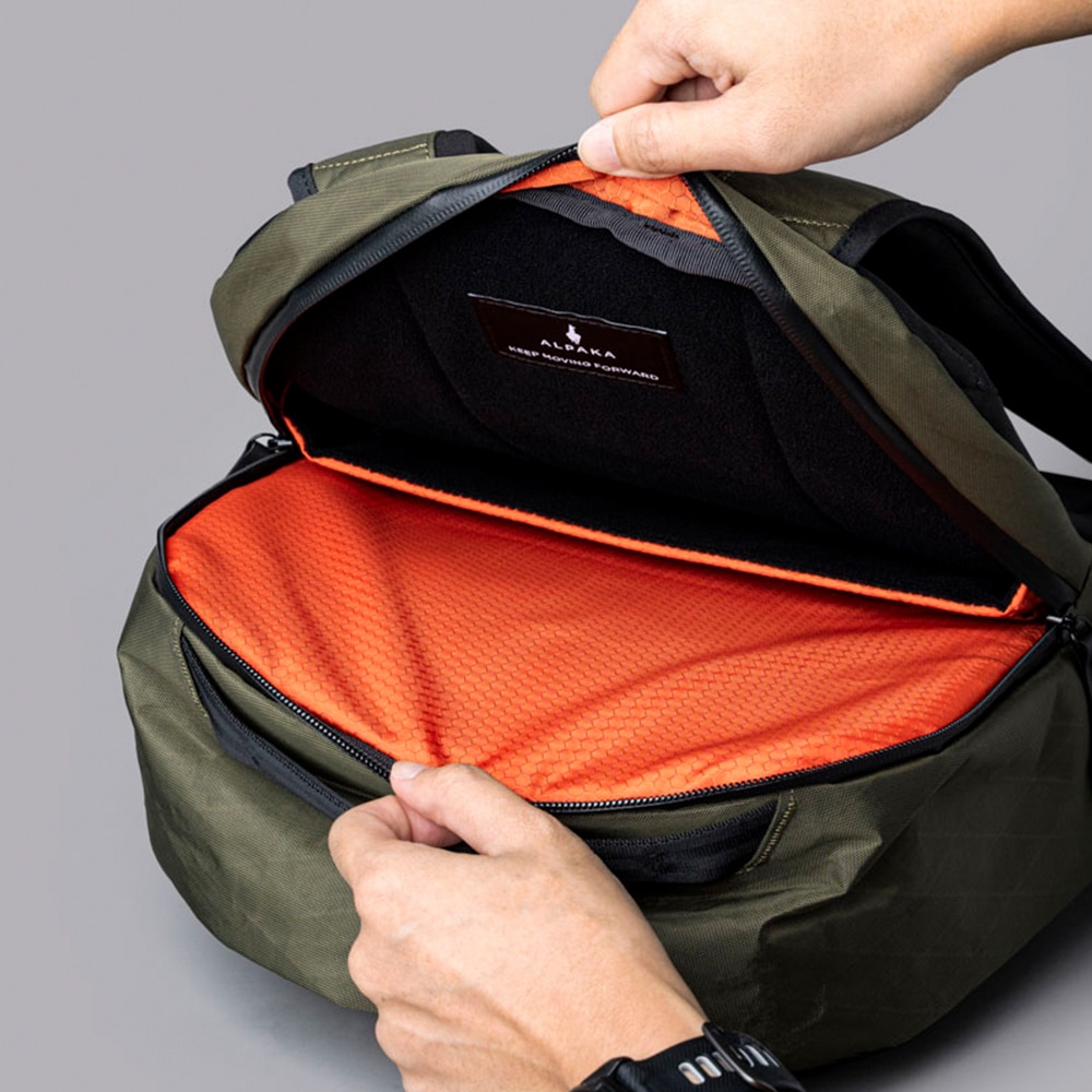 【公式】バックパック METRO BACKPACK PRO X-PAC リュックサック 24L リュック 通勤 旅行 ビジネス 撥水 アウトドア 旅行 トラベル[ALPAKA/アルパカ][送料無料]の画像