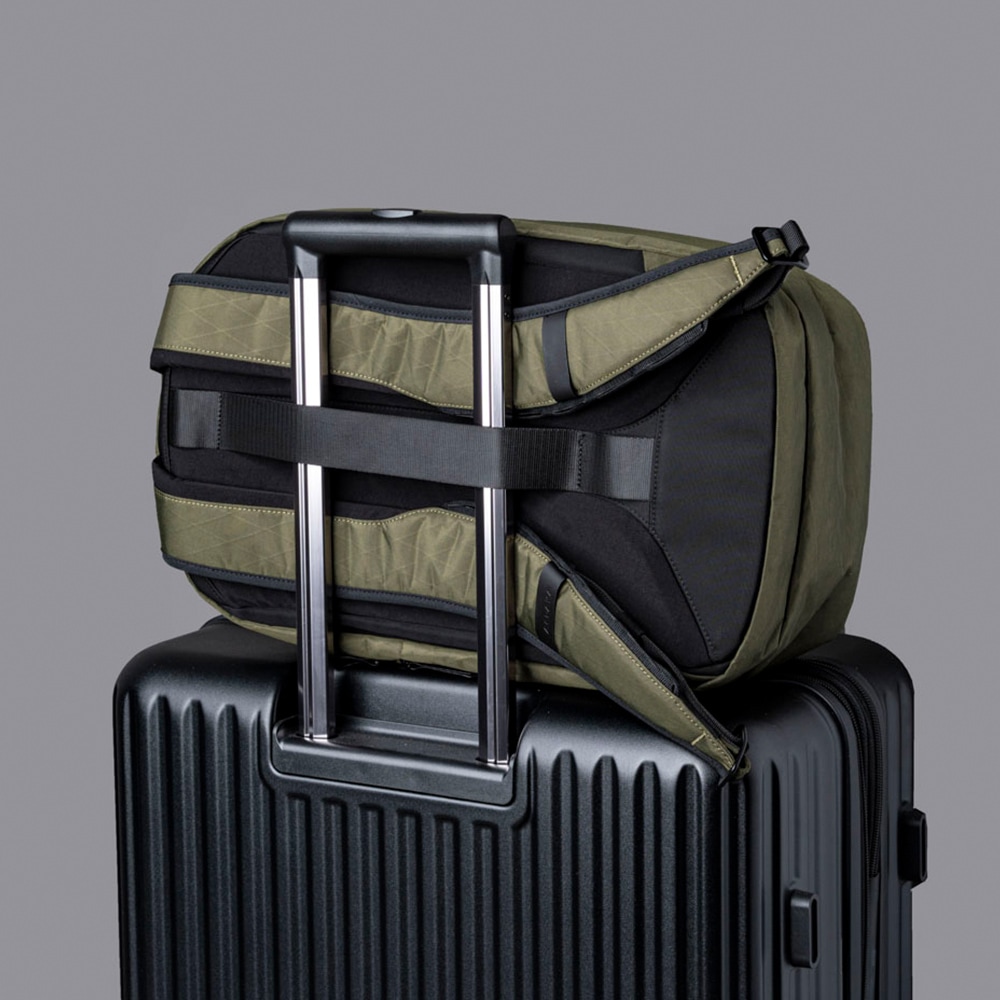 【公式】バックパック METRO BACKPACK PRO X-PAC リュックサック 24L リュック 通勤 旅行 ビジネス 撥水 アウトドア 旅行 トラベル[ALPAKA/アルパカ][送料無料]の画像