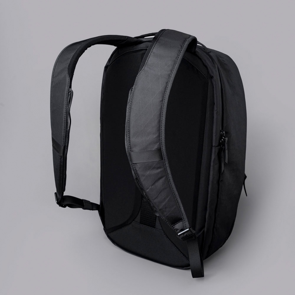 【公式】バックパック METRO BACKPACK PRO X-PAC リュックサック 24L リュック 通勤 旅行 ビジネス 撥水 アウトドア 旅行 トラベル[ALPAKA/アルパカ][送料無料]の画像