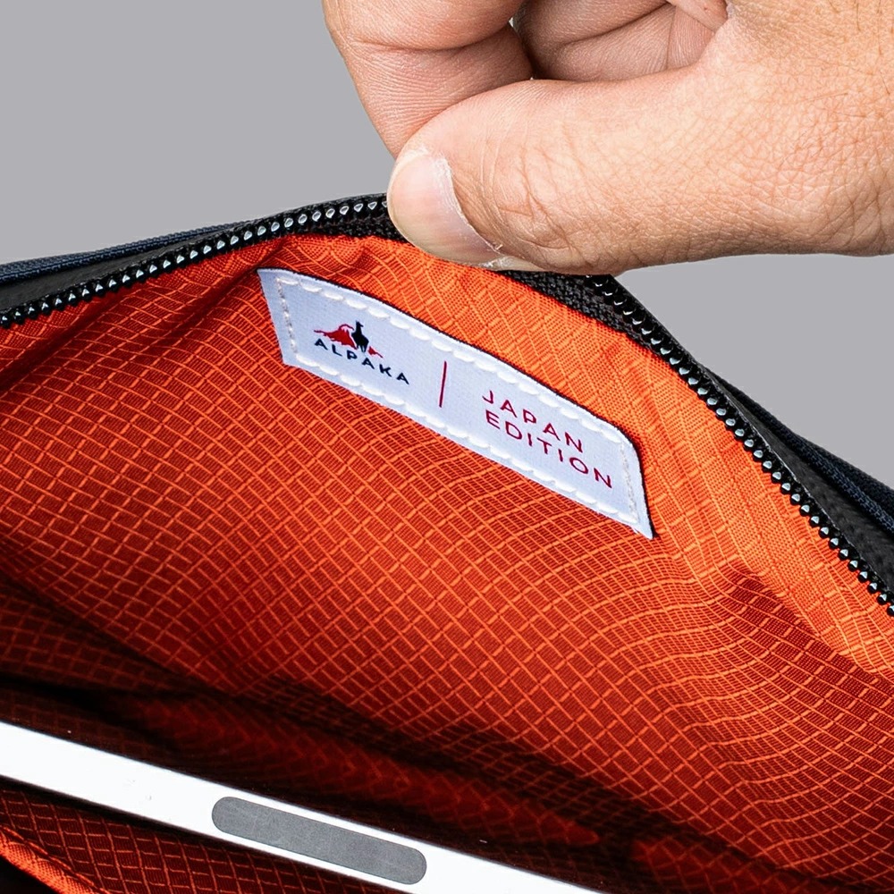 ALPAKA 【公式】日本先行発売 数量限定 ZIP POUCH MAX V2 JAPAN