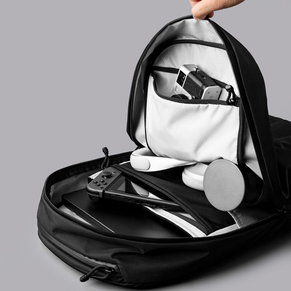 【公式】[ALPAKA/アルパカ]バックパック AERO PACK リュックサック 16L リュック アウトドア 旅行トラベル PC:16インチまで [送料無料]の画像