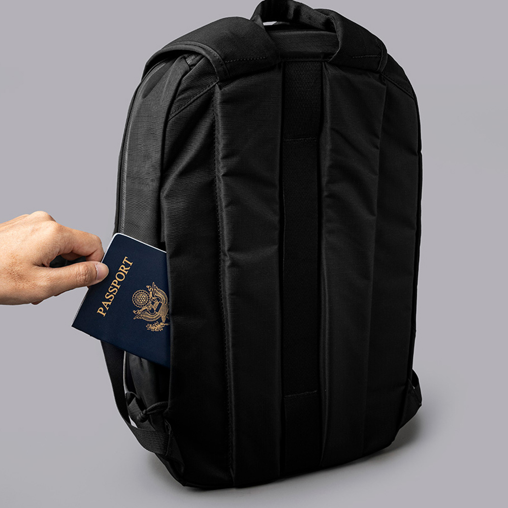 【公式】[ALPAKA/アルパカ]バックパック AERO PACK リュックサック 16L リュック アウトドア 旅行トラベル PC:16インチまで [送料無料]の画像