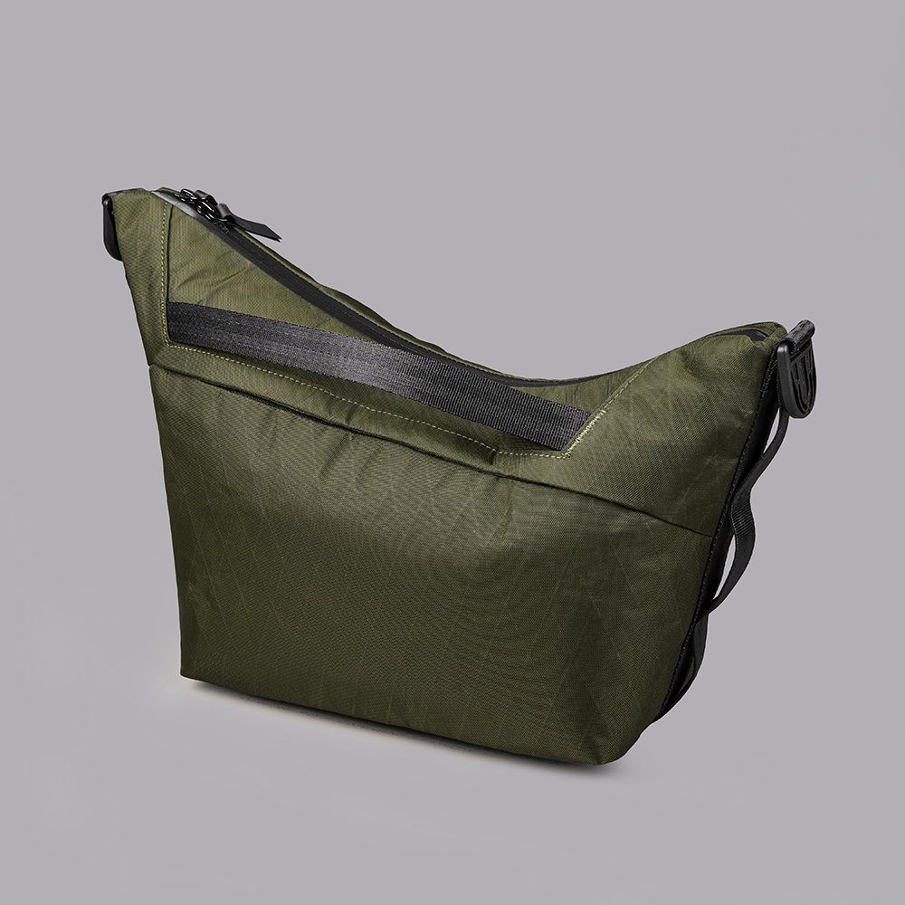 ALPAKA 公式 アルパカ スリングバッグ FLOW SATCHEL X-PAC 4L