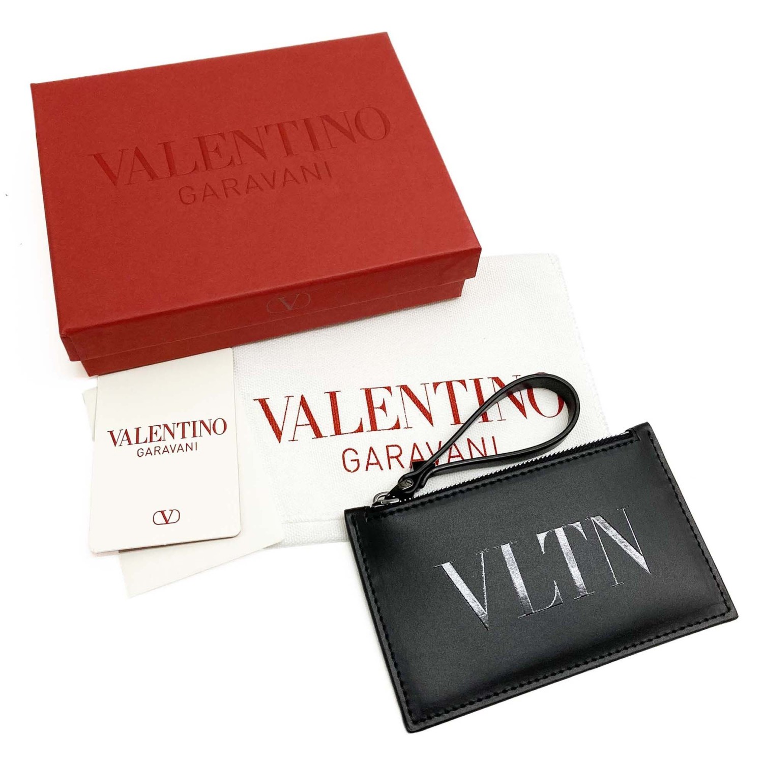 最高の 新品 ルイ VALENTINO 名刺入れ 2Y2P0U14LVN カードケース