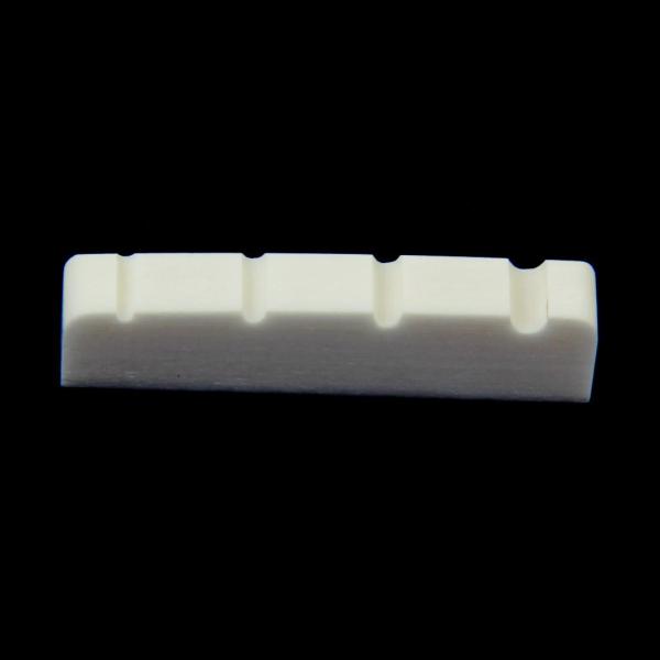 ノー品 骨のナットは4弦エレキベース用