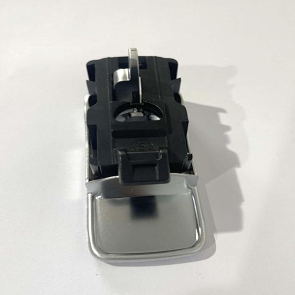 グローブボックス ラッチオープナー ハンドルノブ、8U1857131A3Q7、プレミアム、スペアパーツ グローブボックス コンパートメント蓋 ラッチハ