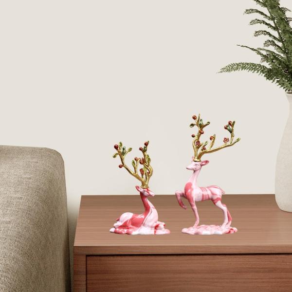 2x鹿の装飾品カップルエルク彫刻動物像樹脂座席スタンディングトナカイの置物のダイニングルームオフィスデスクトップ