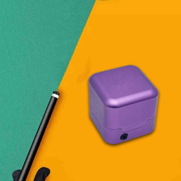 プールチョークホルダー 頑丈なスヌーカーチョークボックス コンパクト ビリヤードチョーク キャリーケース パープル