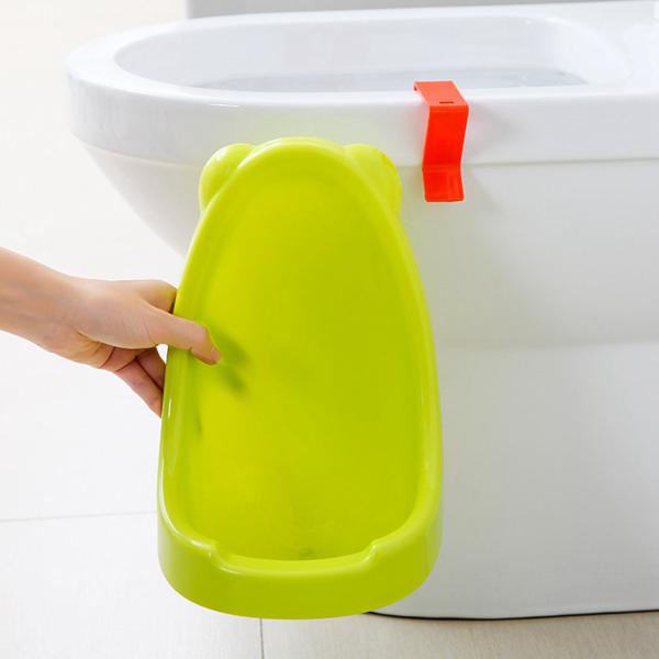 ホワイト トイレトレーニング小便器 吊り下げ式ベビートイレトレーニングおしっこトレーナー