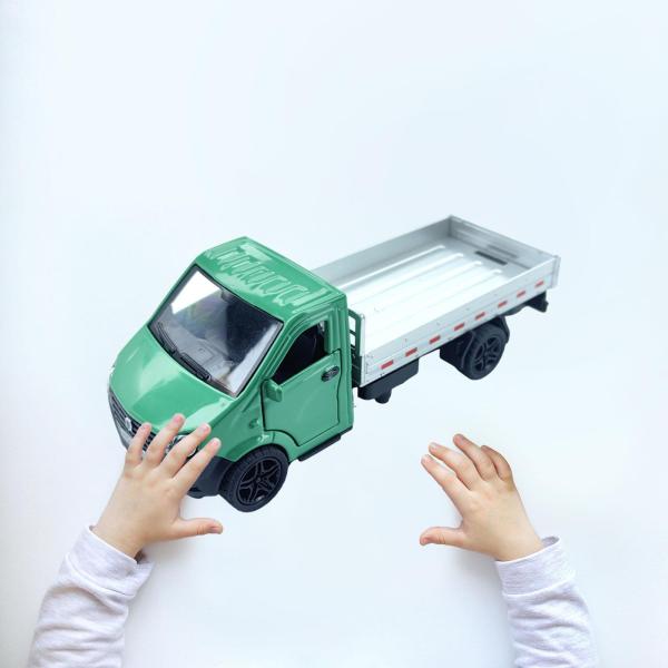 トラックモデル プロ仕様 プレミアム ドア開閉可能 実用的 パーティーグッズ ギフト グリーン