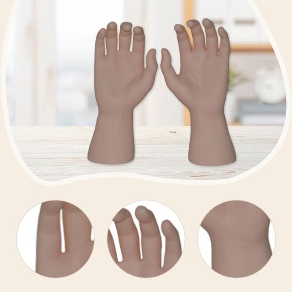 男性のハンドモデル リアルなユニークな大人の店の写真 男性用ハンドマネキン 肌の色