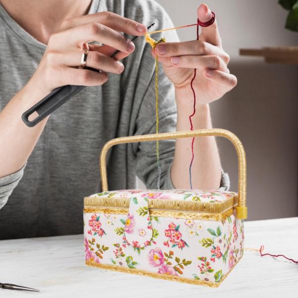 縫製スレッドストレージコンテナ縫製バスケットキャリングケース刺繍スレッドオーガナイザースプールスレッドホルダー