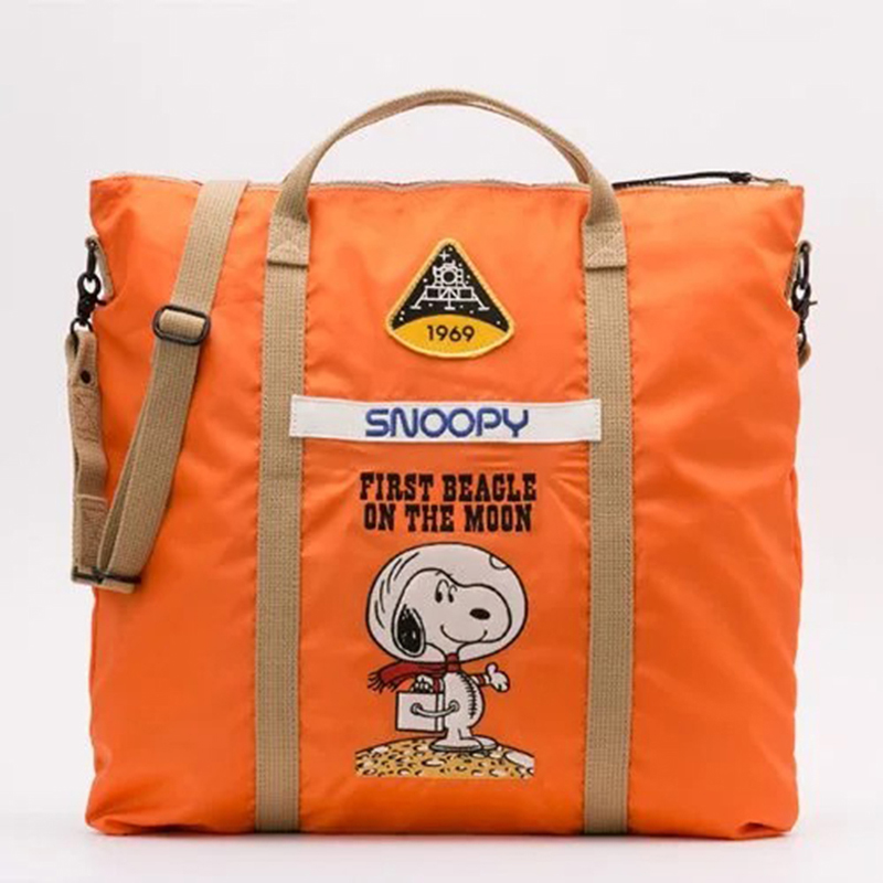 TOYS McCOY（トイズマッコイ） ナイロン ヘルメットバッグ スヌーピー