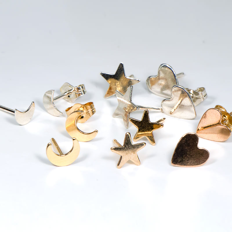 シンプル プレート ピアス 12KGF 男女兼用 ゴールドフィルド シルバー amb-gf-plate01 Amer Bijoux |  | 02