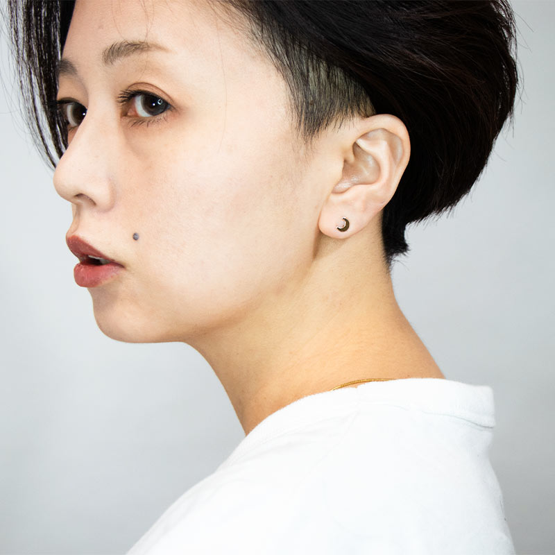 シンプル プレート ピアス 12KGF 男女兼用 ゴールドフィルド シルバー amb-gf-plate01 Amer Bijoux |  | 03