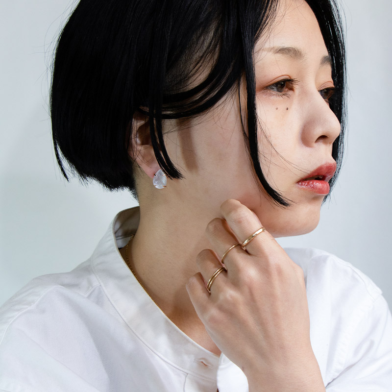 白蝶貝 黒蝶貝 鷹目石 天然石 ブルータイガーアイ 水晶 ピアス ゴールドフィルド ダブレット amb-gf-ps99 Amer Bijoux |  | 05