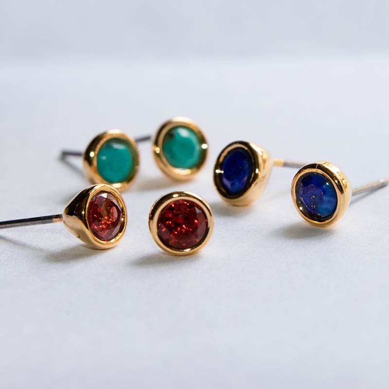 ピアス チタン 天然石 さり気ない スタッド ラピスラズリ ターコイズ ガーネット amb-tit-ps04 Amer Bijoux |  | 04