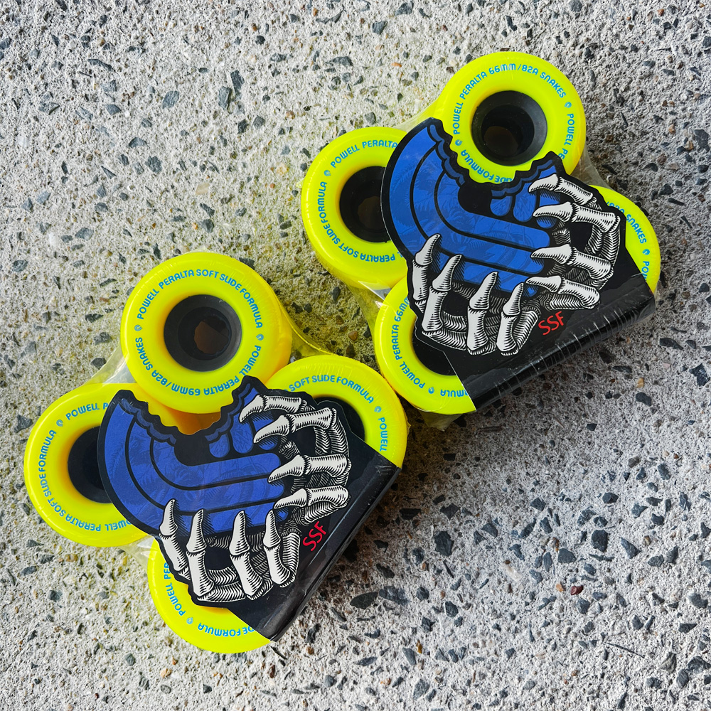 Powell Peralta Snakes 66mm 82a ソフトウィール Powell Peralta Snakes Skateboard Wheels 66mm 82A 4pk Yellow