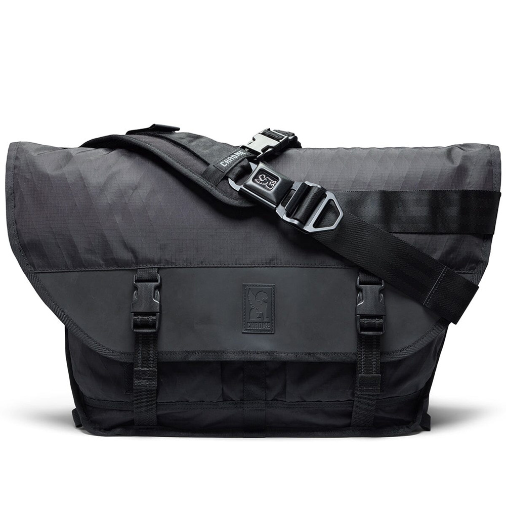 t*a様 未使用/新品　CHROME CTZ XRFメッセンジャーバッグ 24l CTZ 24L MESSENGER(シーティーゼット 24L メッセンジャー