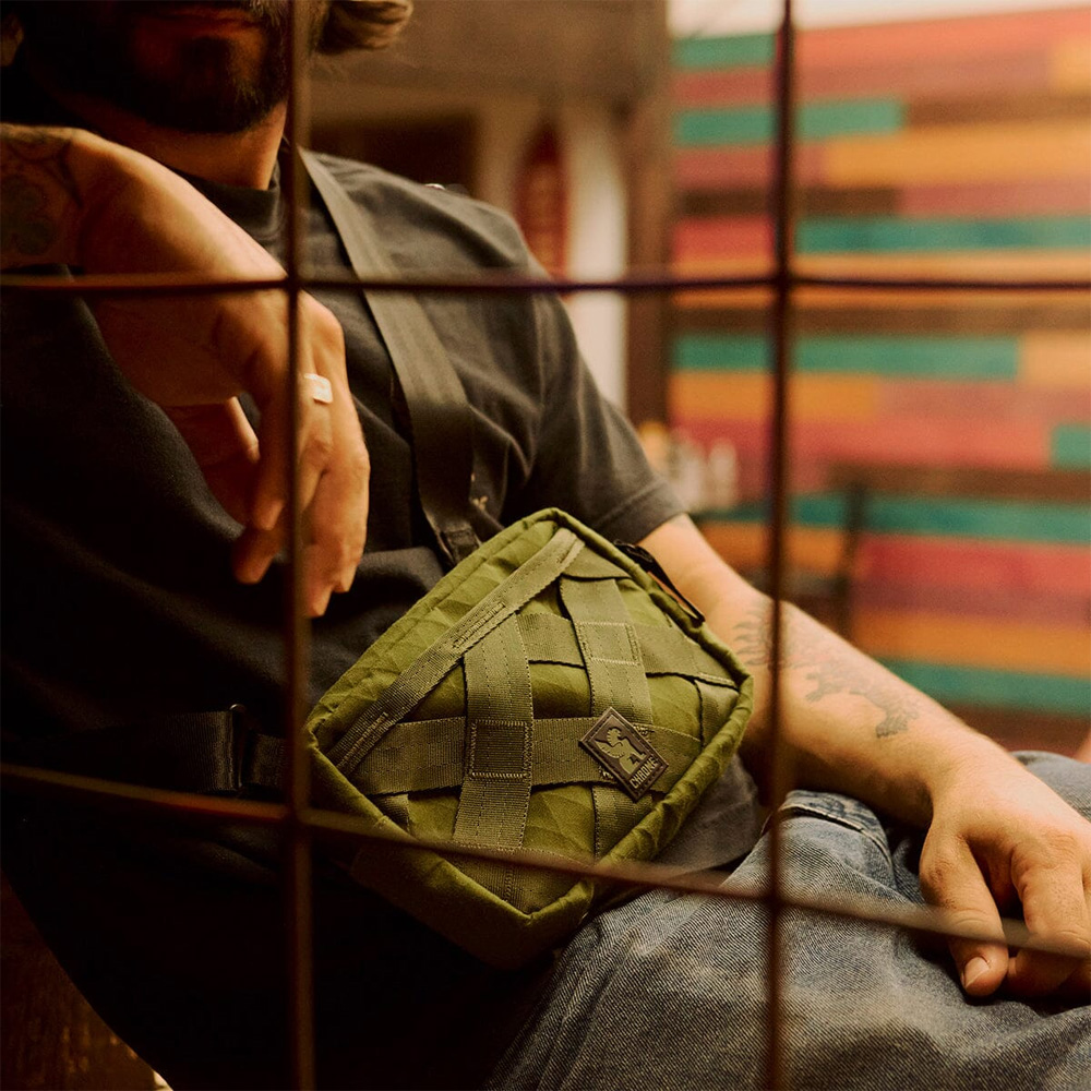 CHROME（クローム） CHROME BARRAGE 2L SLING BAG スリングバッグ 