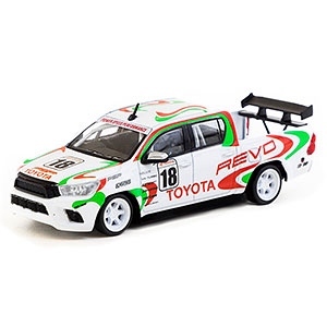 1/64 Toyota Hilux White